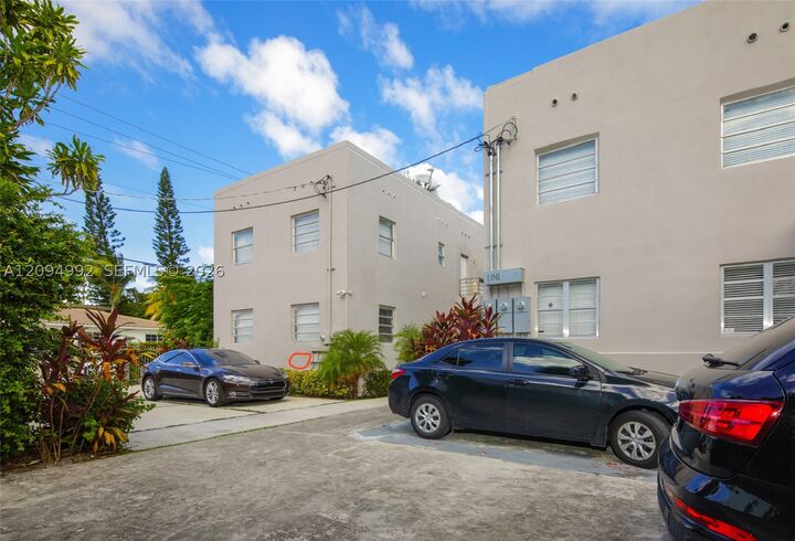 Property Photo:  560 Michigan Ave  FL 33139 