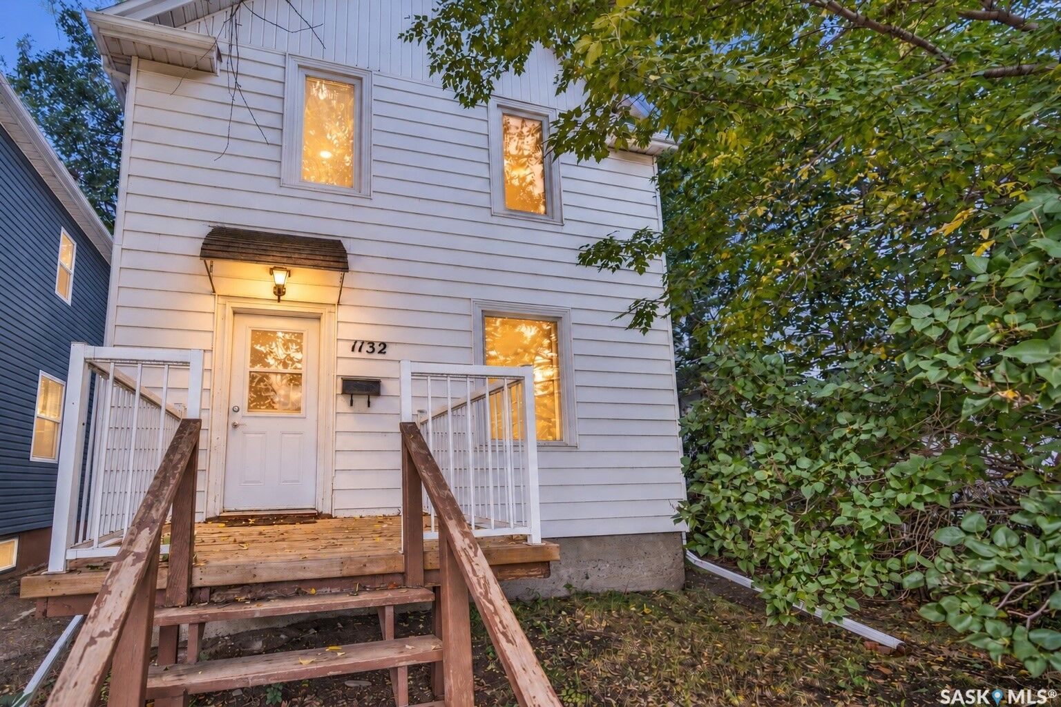Property Photo:  1132 Main Street N  SK S6H 3K9 