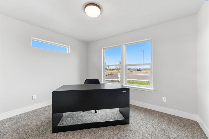 Property Photo:  5908 Redtail Dr  WA 99301 