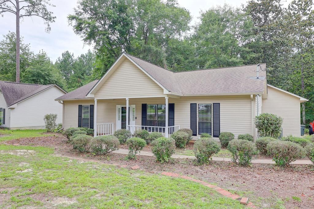 Property Photo: 105 Ayries Drive GA 31792