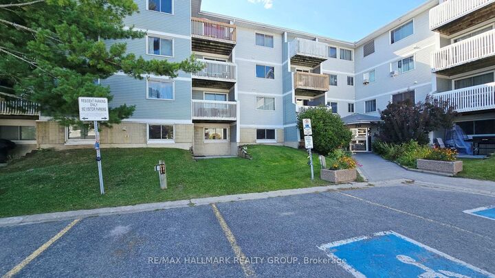 Property Photo:  214 Viewmount Drive 101  ON K2E 7X3 