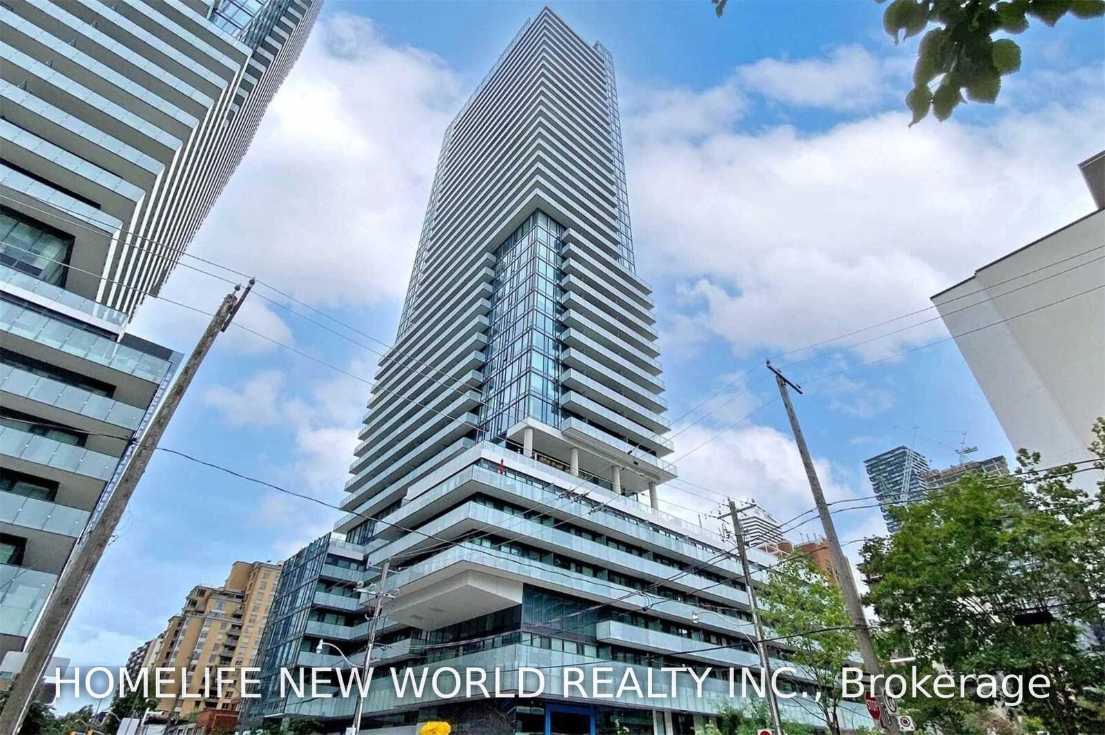 Photo de la propriété:  161 Roehampton Avenue 2805  ON M4P 0C8 