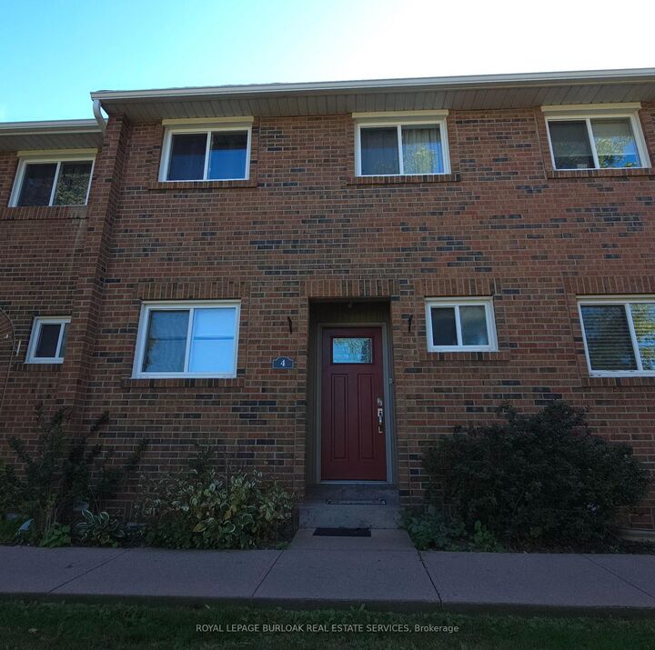 Property Photo:  125 Livingston Avenue 4  ON L3M 4S5 
