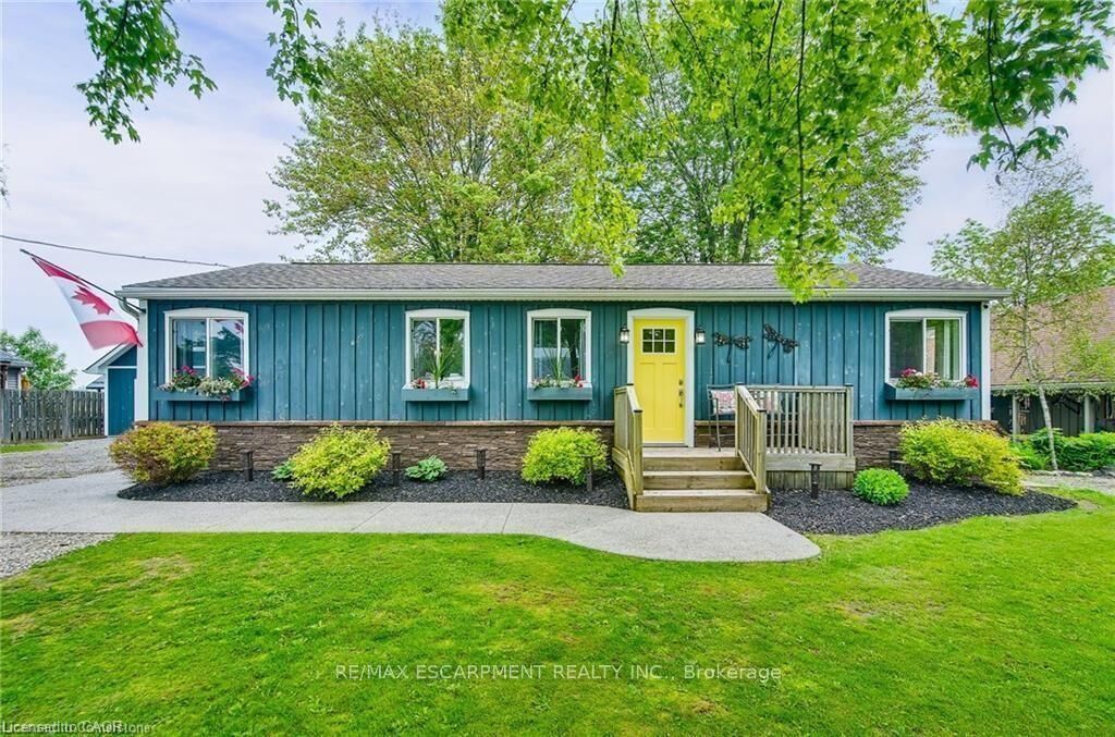 Property Photo: 8 Beach Road ON N0A 1K0