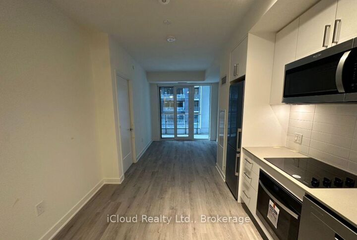 Property Photo:  70 Princess Street 1429  ON M5A 0X6 