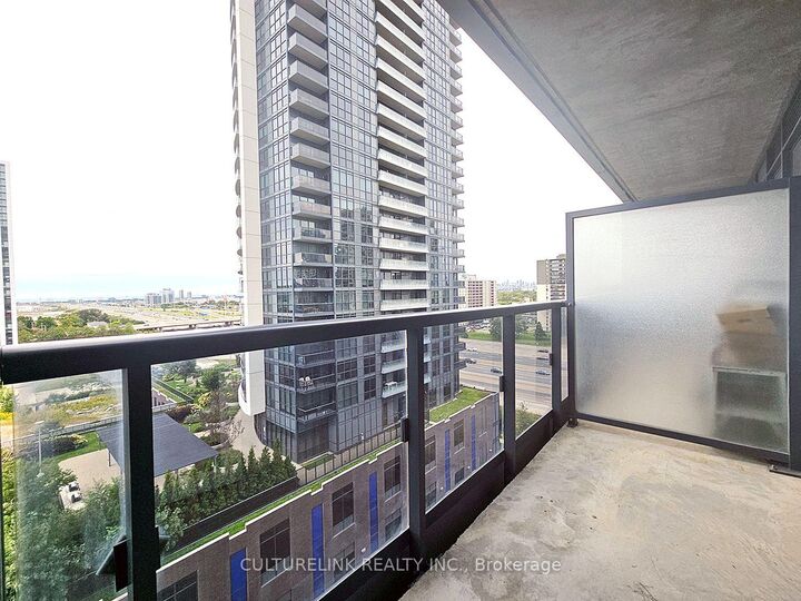 Property Photo:  9 Valhalla Inn Road 1003  ON M9B 1S9 