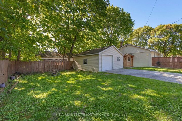 Property Photo:  755 Talfourd Street  ON N7T 1S1 