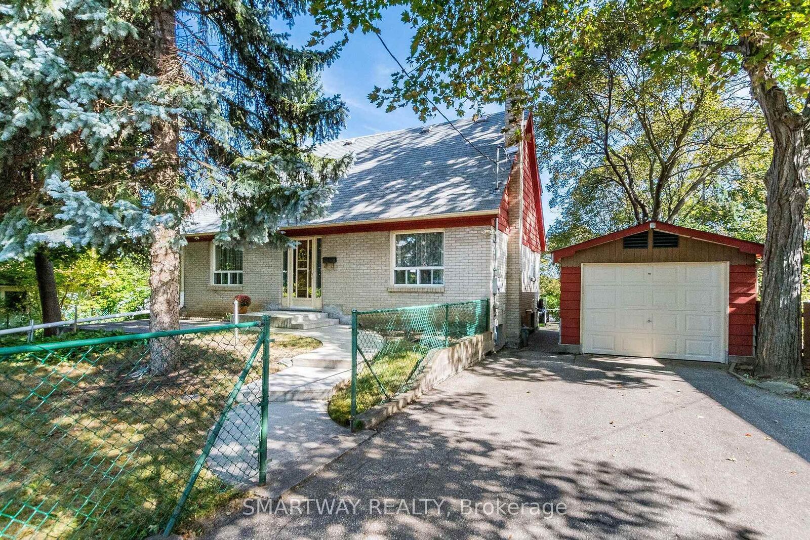 Photo de la propriété: 66 Isabella Street ON L6X 1R1