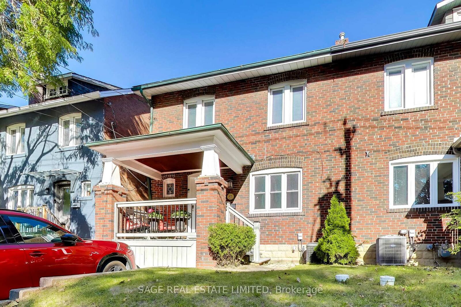 Property Photo: 57 Edith Drive ON M4R 1Z1