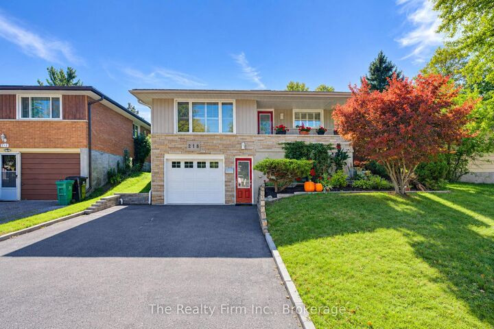 Property Photo: 218 Forestwood Drive ON N2N 1B9