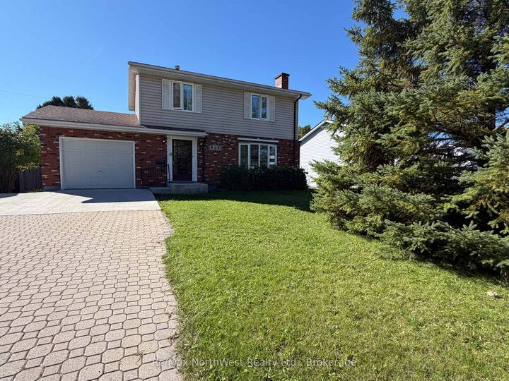 Property Photo: 913 Banta Boulevard ON P9A 3N7