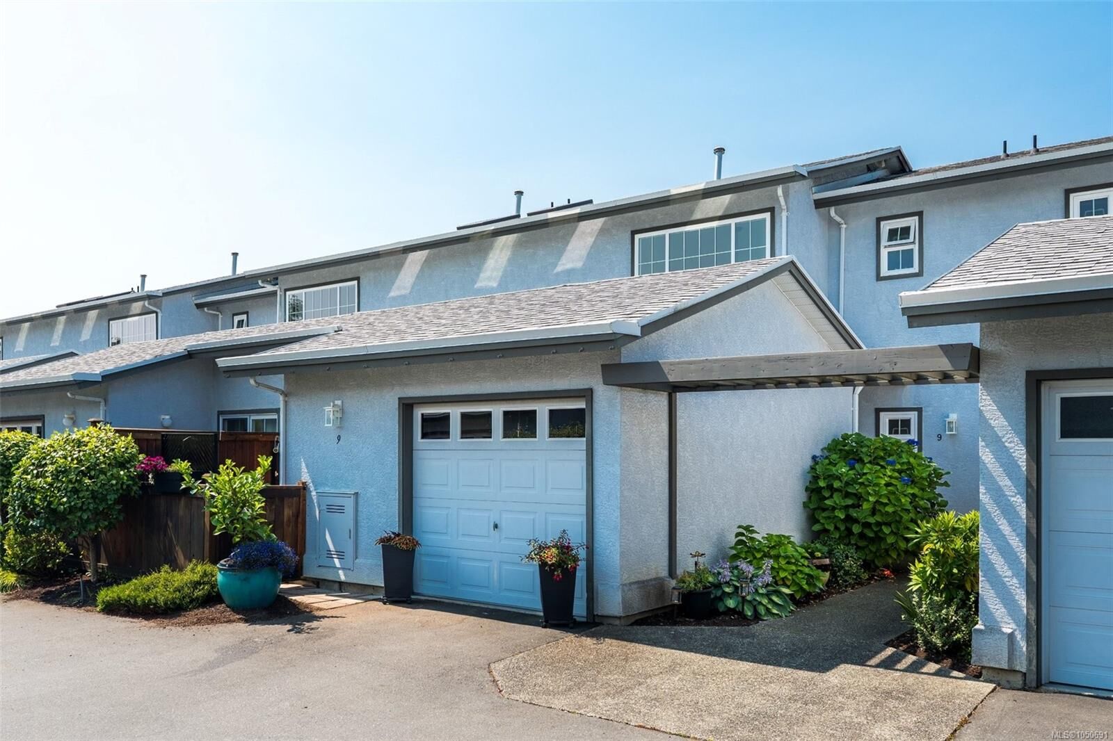 Property Photo:  2115 Amelia Ave #9  BC V8L 3Z8 