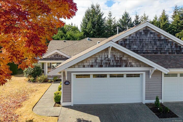Property Photo: 1204 Gabriola Dr BC V9P 2X5