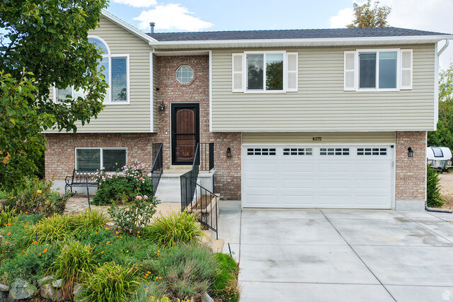 Property Photo:  4375 W 1550 S  UT 84075 