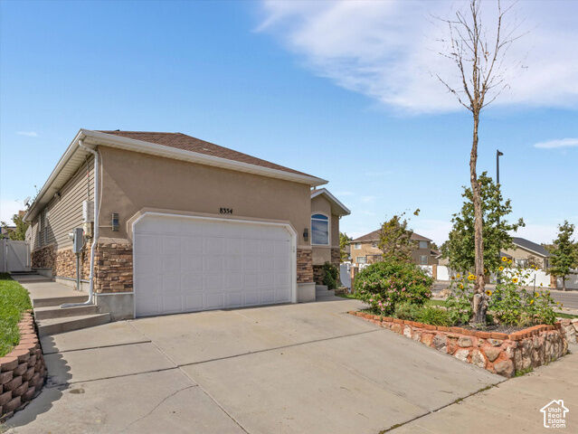 Property Photo:  8354 S Oak Gate Dr W  UT 84081 