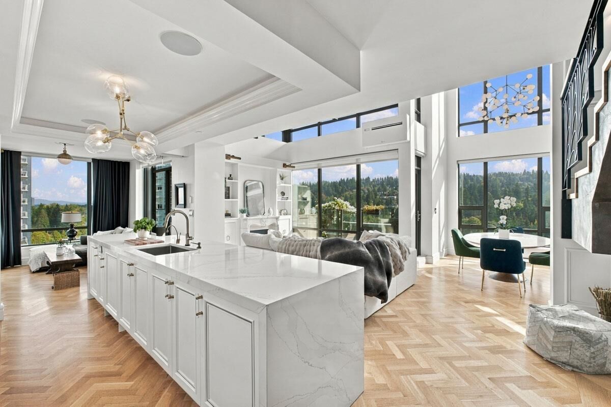 Property Photo: 301 Capilano Rd 2007 BC V3H 0G6