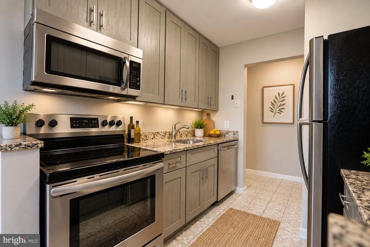 Property Photo:  6435 Richmond Highway 301  VA 22306 