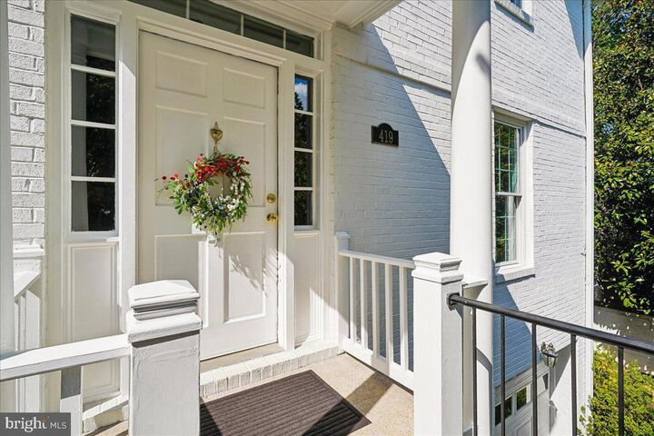 Property Photo:  419 Summers Drive  VA 22301 