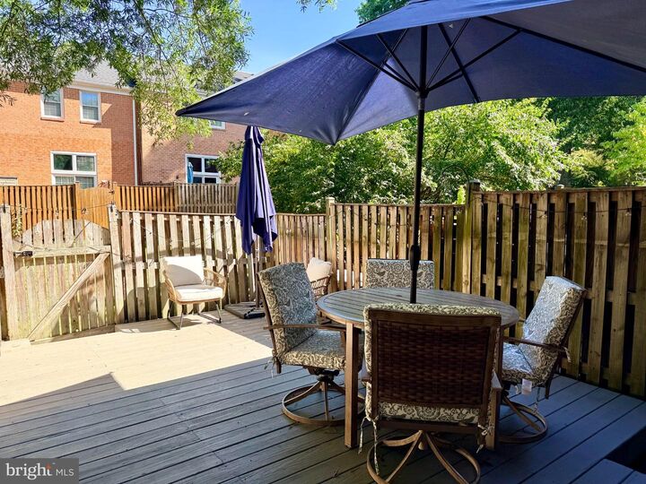 Property Photo:  2323 Harleyford Court  VA 20191 