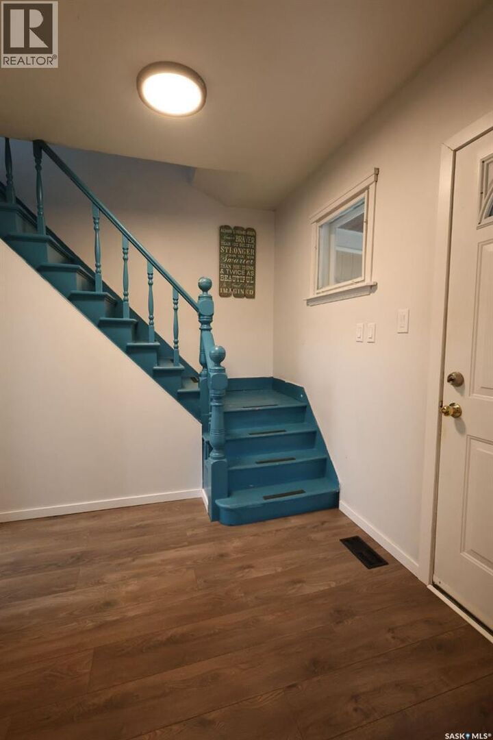 Property Photo:  499 23rd Street E  SK S6V 1P9 