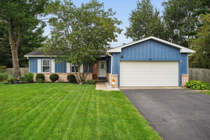 Property Photo: 231 Lorraine Boulevard OH 43147