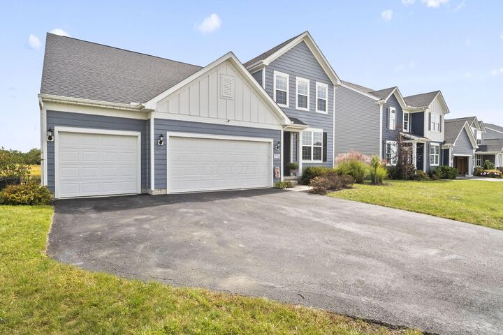 Property Photo:  776 Fescue Road  OH 43021 