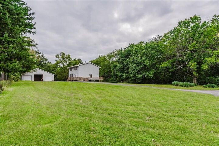 Property Photo:  1313 W Rattan Avenue  IL 62526 