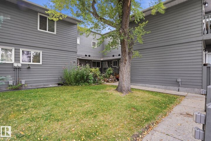 Property Photo:  4610 17 Avenue NW 50  AB T6L 5T1 