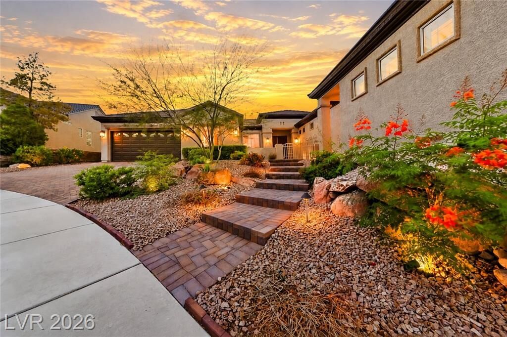 Property Photo:  2850 Kensingpark Court  NV 89052 