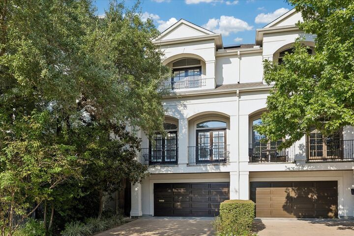 Property Photo:  6414 Taggart Street A  TX 77007 