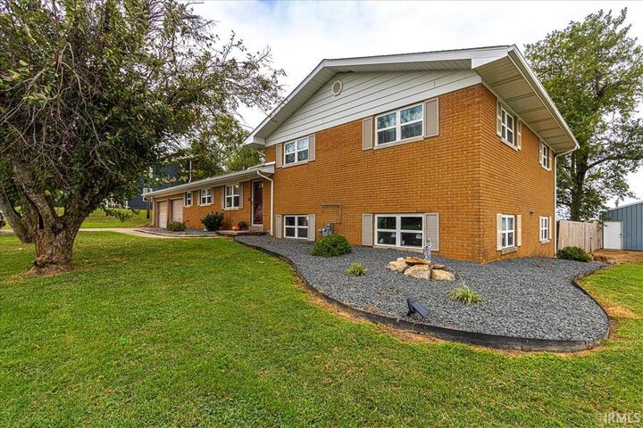 Property Photo:  2399 Libbert Road  IN 47630 