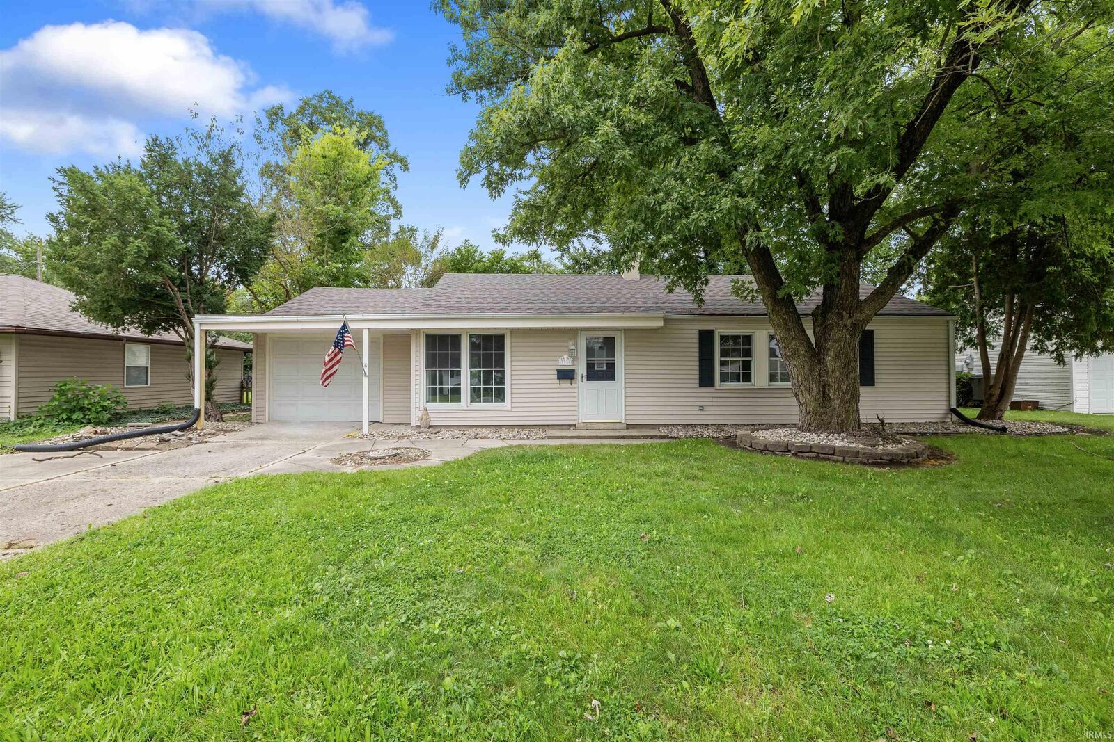 Property Photo: 3930 Wenonah Lane IN 46809