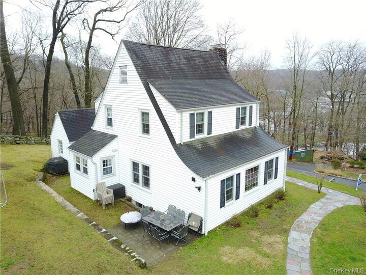 Property Photo: 15 Beacon Hill Road NY 10502