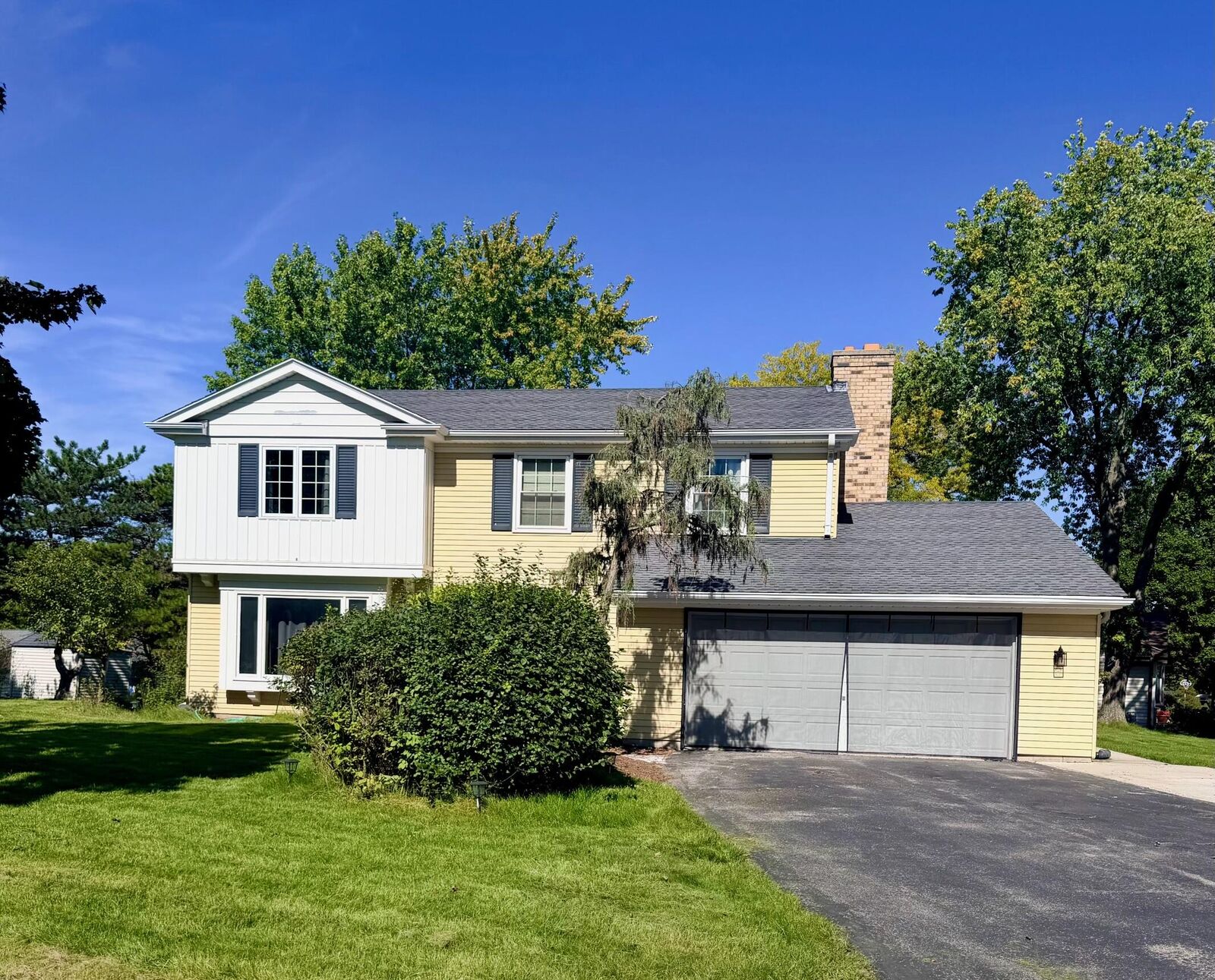 Property Photo: N104w16800 Thornapple Row WI 53022