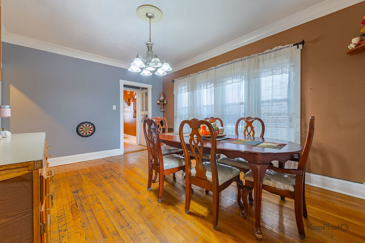 Property Photo:  6123 S Washtenaw Avenue  IL 60629 