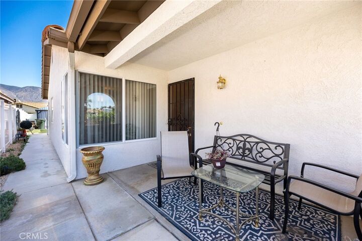 Property Photo:  1083 Sombra Way  CA 92582 