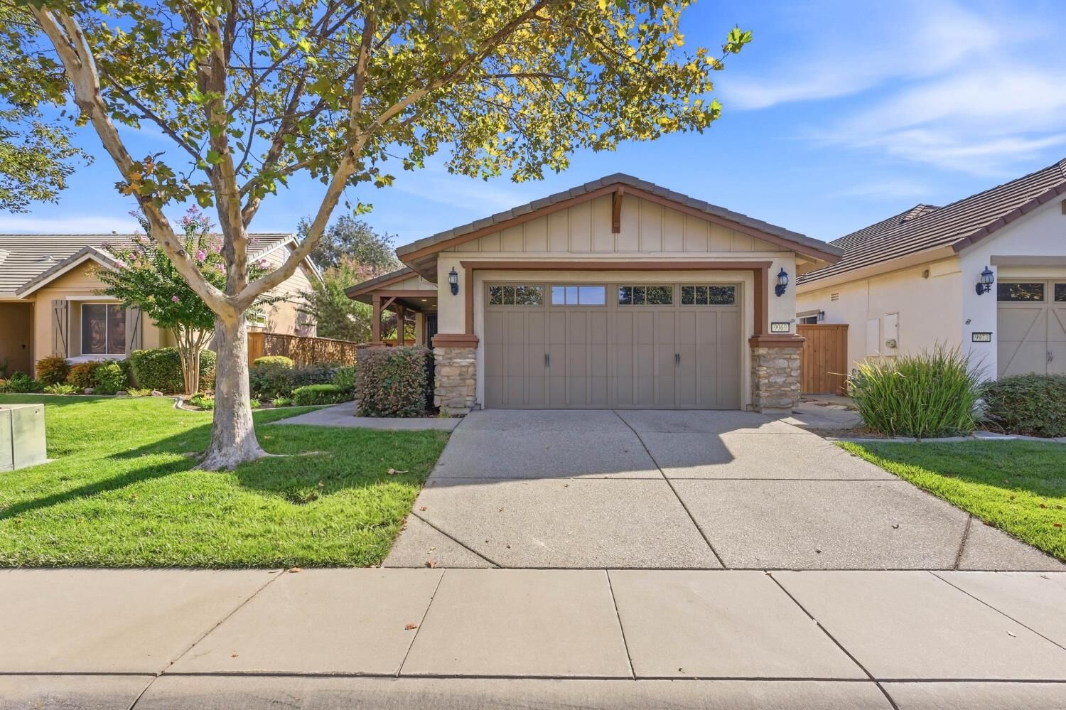 Property Photo: 9969 Westminster Way CA 95757