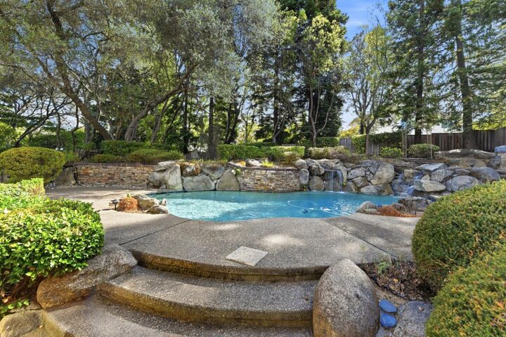 Property Photo: 9308 Crocker Road CA 95746
