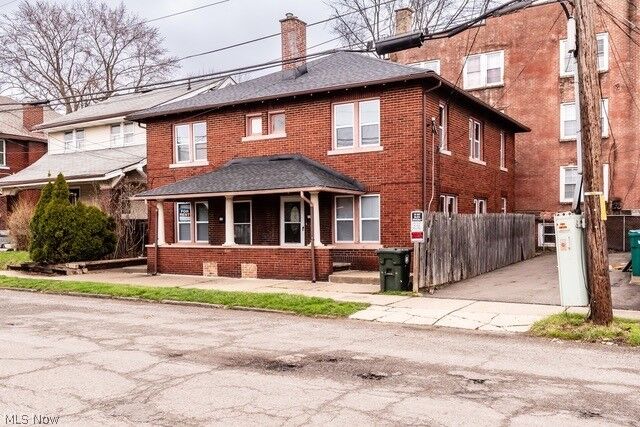 Property Photo:  2241 Tuscarawas Street W  OH 44708 