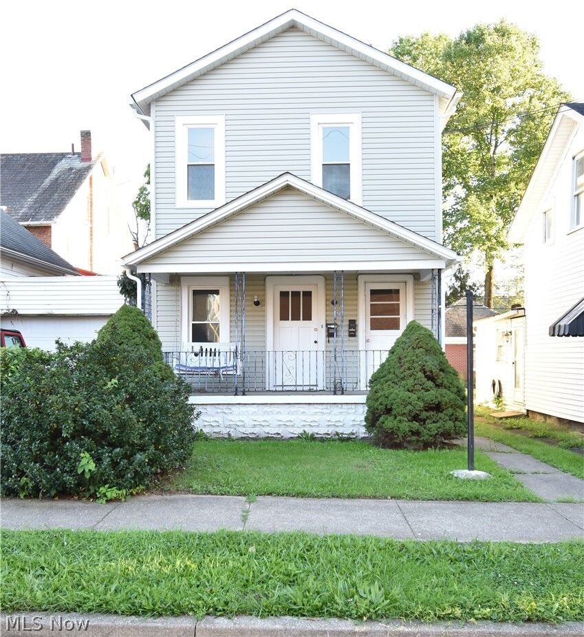 Property Photo: 201 W Line Street OH 44657