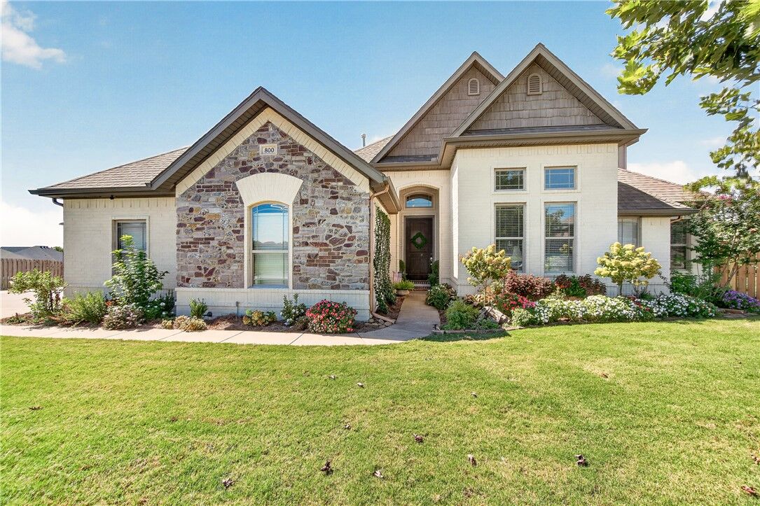 Property Photo:  800 Valley Lane  AR 72762 