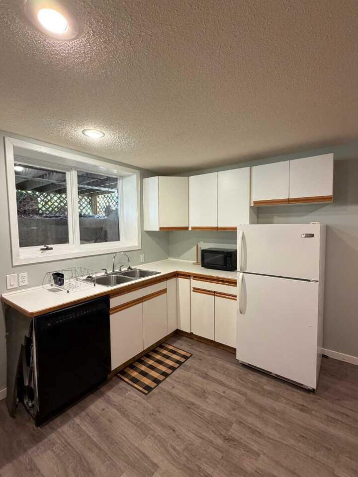 Property Photo: 101 3 Street S AB T0K 1V0
