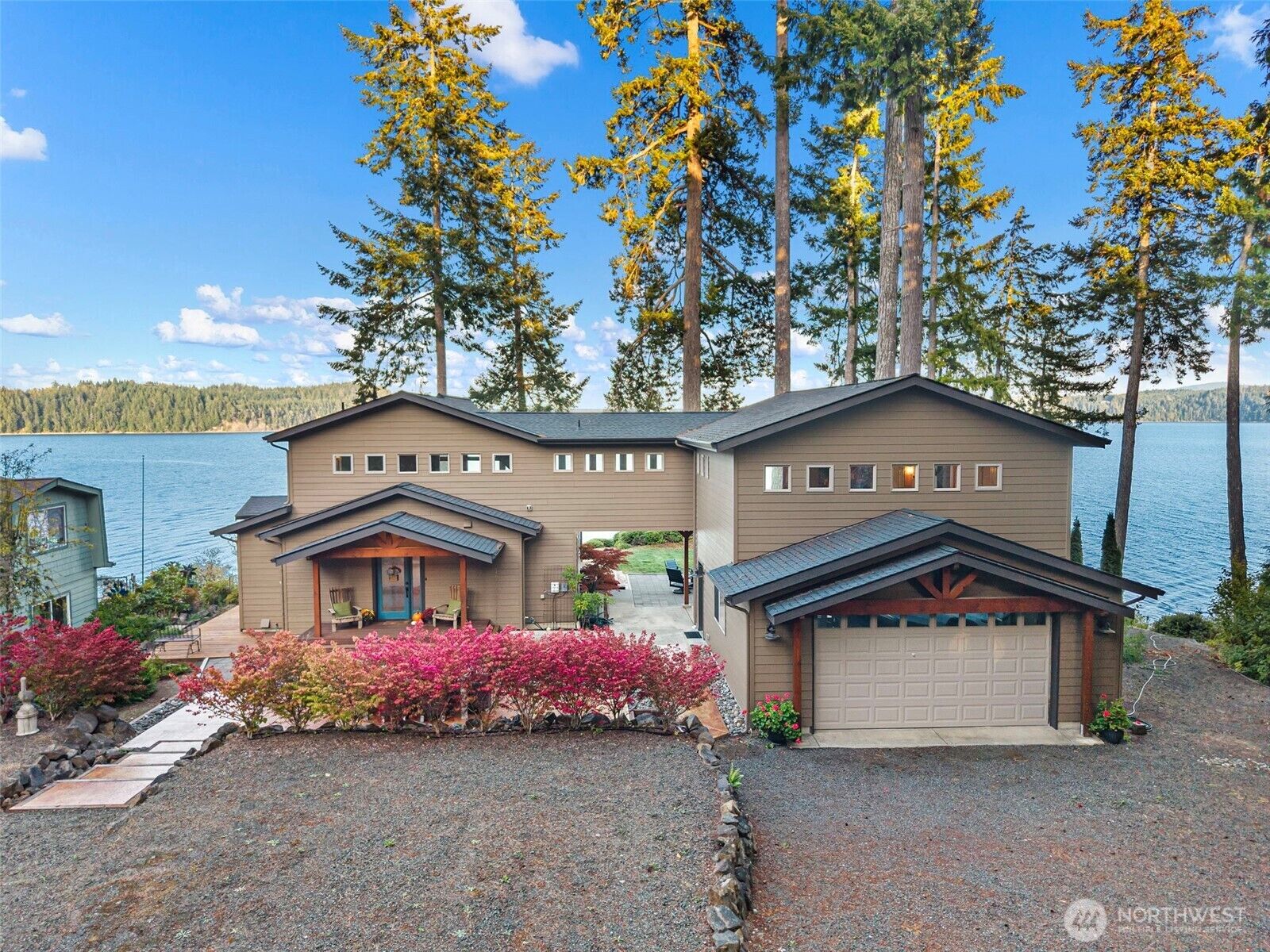 Property Photo: 161 Canal Lane WA 98320
