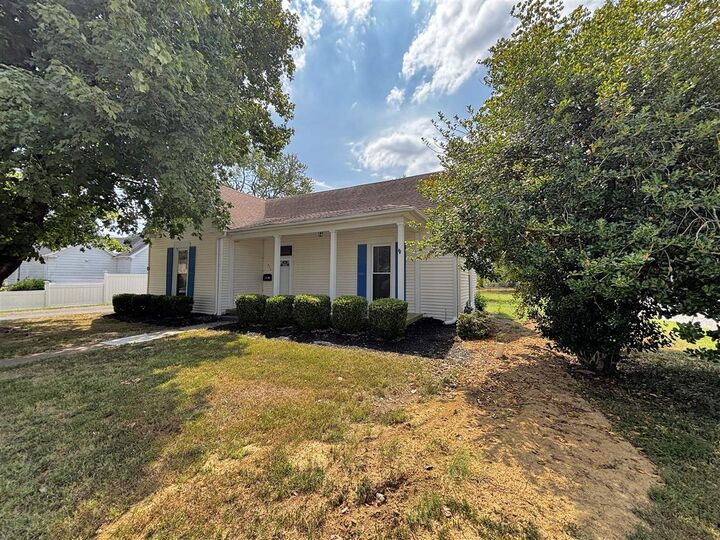 Property Photo:  315 Montague Street  KY 42134 