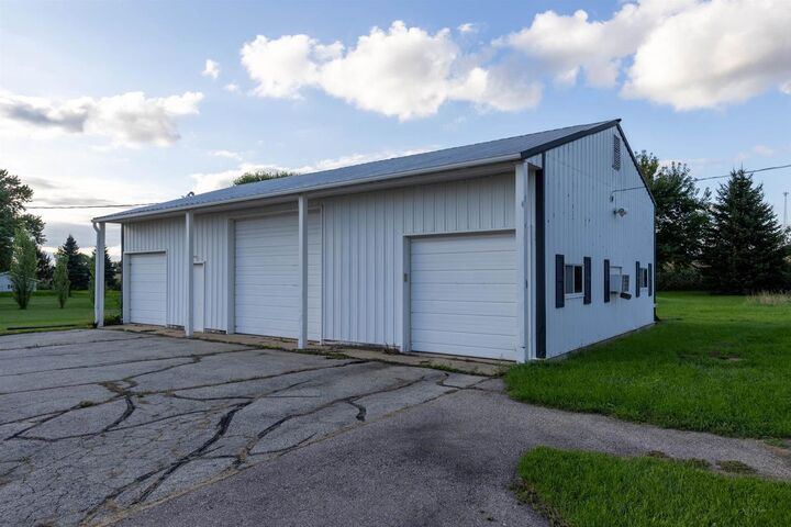 Property Photo:  3720 W County A Road  WI 53548 