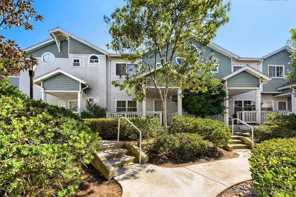 Property Photo:  10070 Scripps Vista Way 17  CA 92131 