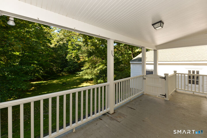 Property Photo:  236 East Waterbury Road  CT 06770 
