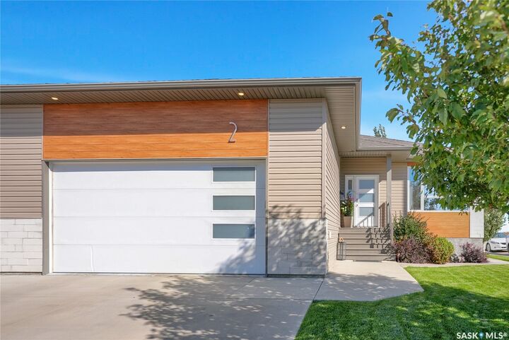 Property Photo:  2 Broda Terrace  SK S6J 0E1 
