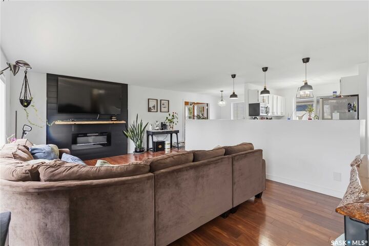 Property Photo:  30 Cory Place  SK S7M 5G8 
