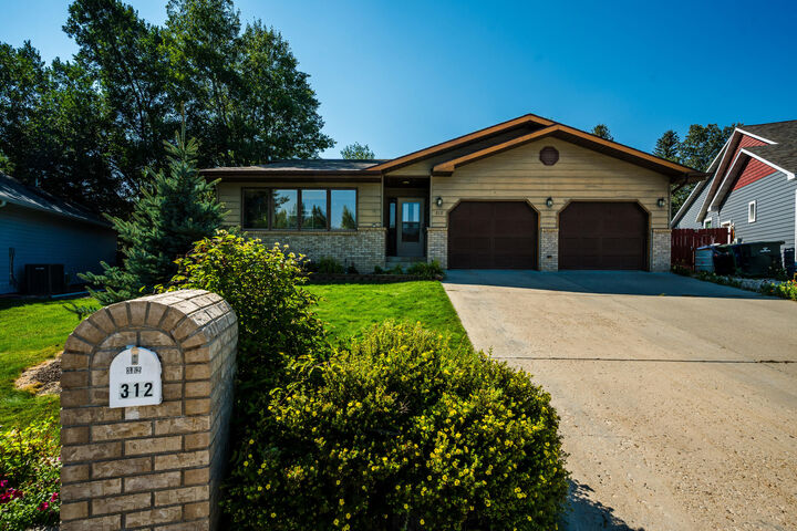 Property Photo:  312 Barn Owl Court  WY 82801 